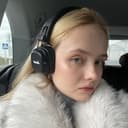 Канал цветочек поля о книгах в Telegram